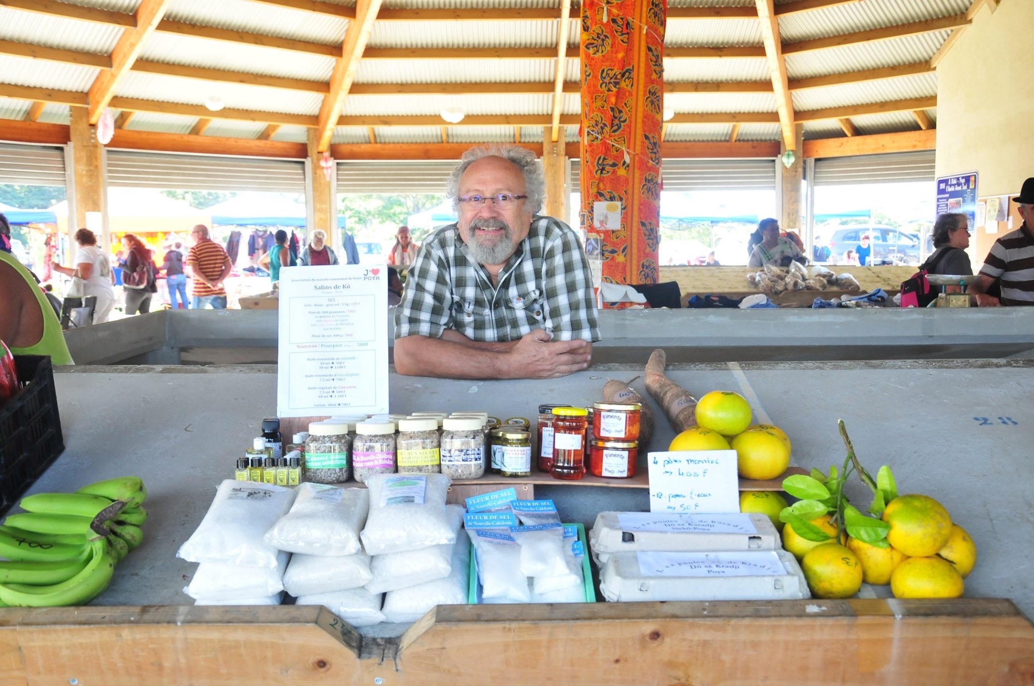 13 vente sel Marché Photo sel en vente - Marché de Nekö-Poya - Néoli
