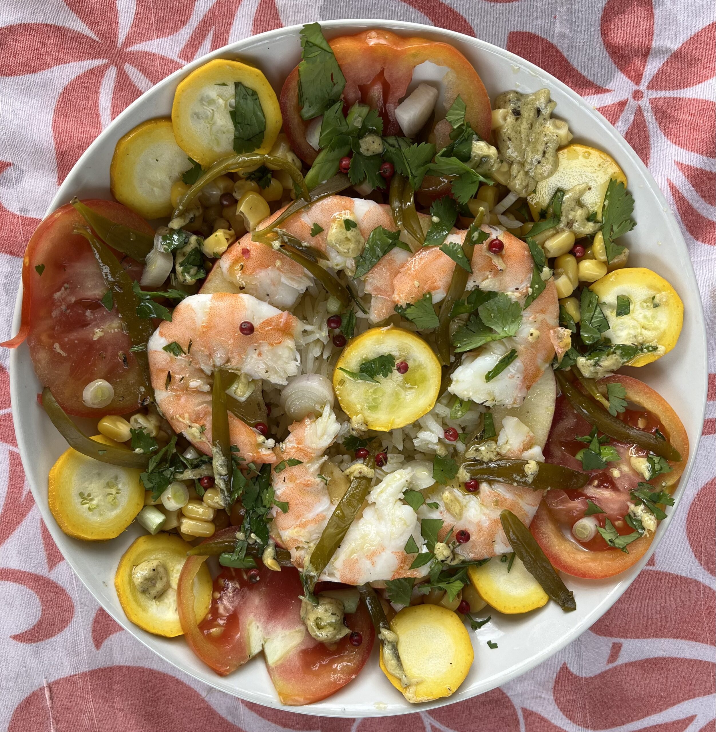 Photo de salade composée avec crevettes - Recette de Néoli